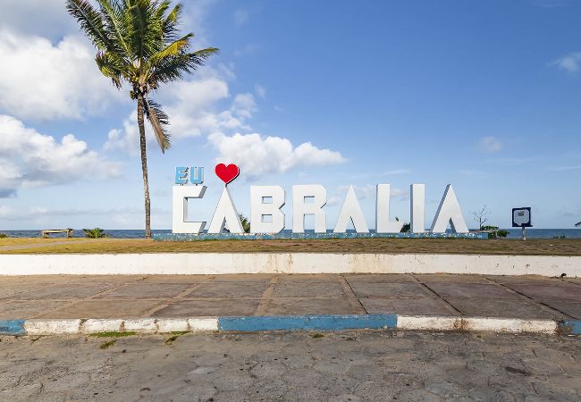 Casa em Santa Cruz Cabrália - Casa com churrasq e Wi-fi prox. de lindas praias Casa em Santa Cruz Cabrália - Casa com churrasq e Wi-fi prox. de lindas praias