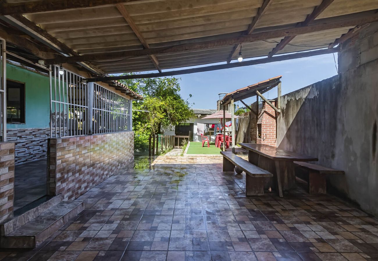 Casa em Santa Cruz Cabrália - Casa com churrasq e Wi-fi prox. de lindas praias Casa em Santa Cruz Cabrália - Casa com churrasq e Wi-fi prox. de lindas praias