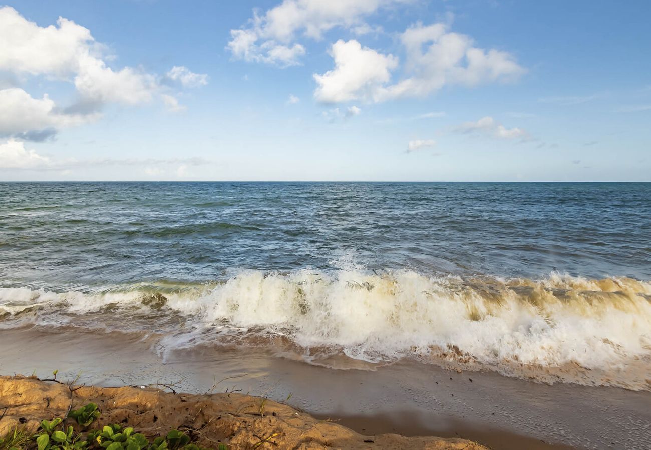 Casa em Santa Cruz Cabrália - Casa com churrasq e Wi-fi prox. de lindas praias Casa em Santa Cruz Cabrália - Casa com churrasq e Wi-fi prox. de lindas praias