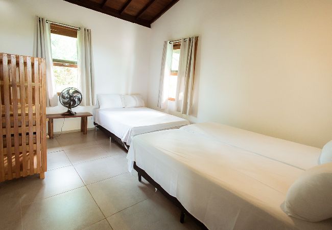 Casa em Ilhéus - Refúgio c Acesso Exclusivo à Praia do Acuípe Casa em Ilhéus - Refúgio c Acesso Exclusivo à Praia do Acuípe