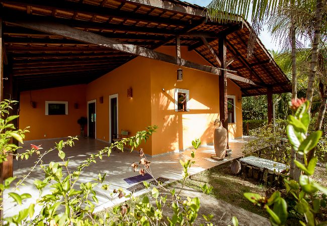 Casa em Ilhéus - Refúgio c Acesso Exclusivo à Praia do Acuípe Casa em Ilhéus - Refúgio c Acesso Exclusivo à Praia do Acuípe