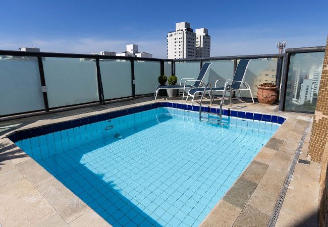 Apartamento em Guarujá - Cobertura Duplex com piscina a 200m da Praia