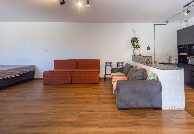Casa em Belo Horizonte - Flat funcional, com Wi-Fi e ótima localização Casa em Belo Horizonte - Flat funcional, com Wi-Fi e ótima localização