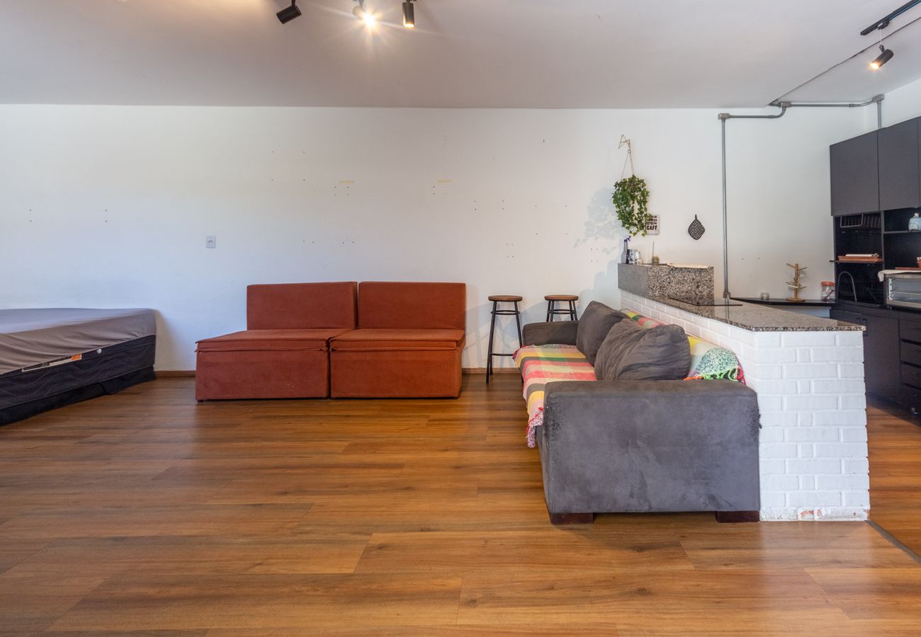 Casa em Belo Horizonte - Flat funcional, com Wi-Fi e ótima localização Casa em Belo Horizonte - Flat funcional, com Wi-Fi e ótima localização