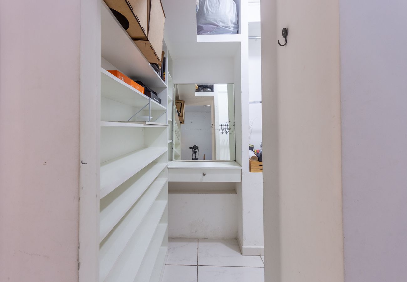 Casa em Belo Horizonte - Flat funcional, com Wi-Fi e ótima localização Casa em Belo Horizonte - Flat funcional, com Wi-Fi e ótima localização