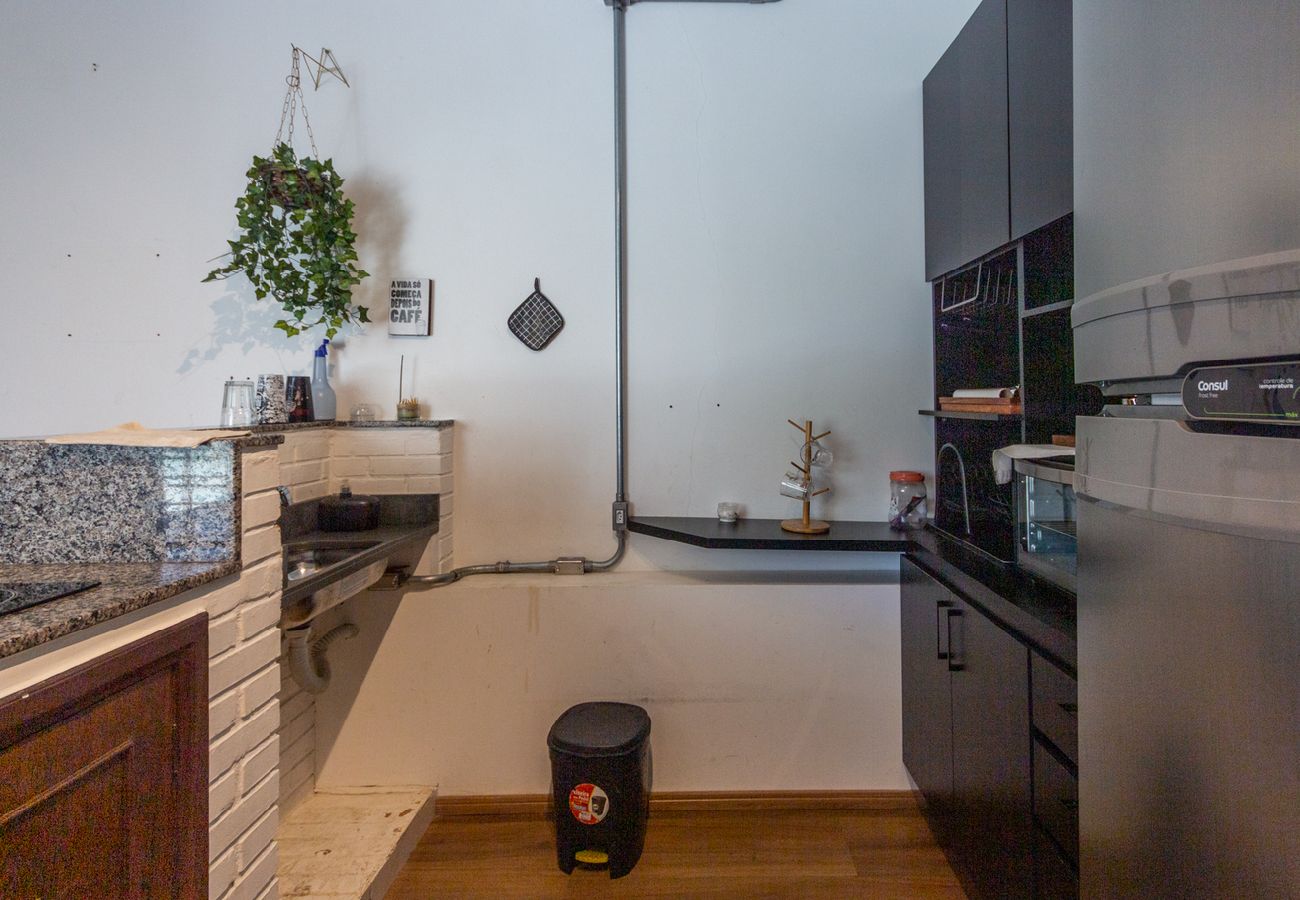 Casa em Belo Horizonte - Flat funcional, com Wi-Fi e ótima localização Casa em Belo Horizonte - Flat funcional, com Wi-Fi e ótima localização