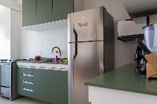 Apartamento em Praia Grande - Apto confortável a 100m do mar completo com lazer