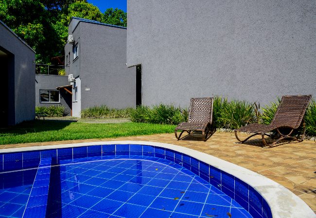 Casa em São Sebastião - Casa c/ Piscina a 150m da Praia de Boiçucanga Casa em São Sebastião - Casa c/ Piscina a 150m da Praia de Boiçucanga