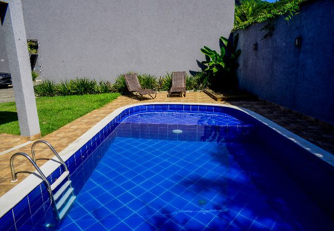 Casa em São Sebastião - Casa c/ Piscina a 150m da Praia de Boiçucanga Casa em São Sebastião - Casa c/ Piscina a 150m da Praia de Boiçucanga