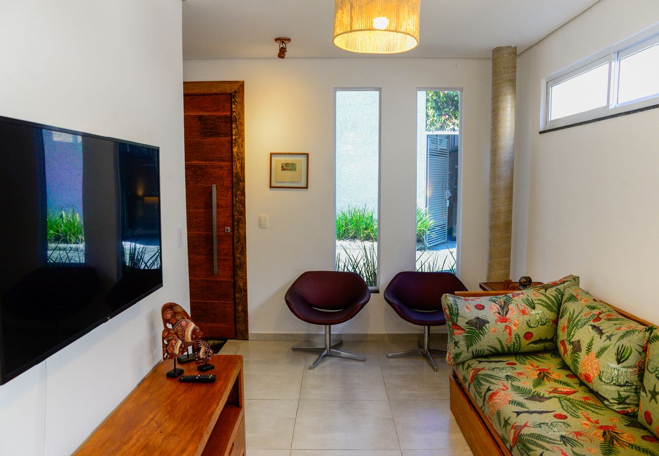 Casa em São Sebastião - Casa c/ Piscina a 150m da Praia de Boiçucanga Casa em São Sebastião - Casa c/ Piscina a 150m da Praia de Boiçucanga