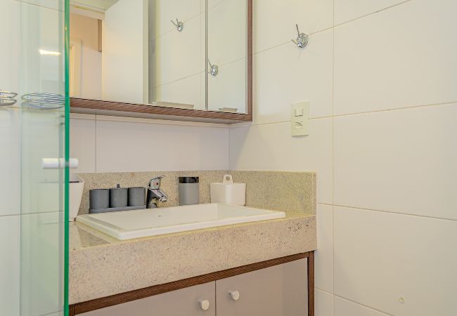 Apartamento em Florianópolis - Apartamento completo em Trindade, perto da UFSC! Apartamento em Florianópolis - Apartamento completo em Trindade, perto da UFSC!