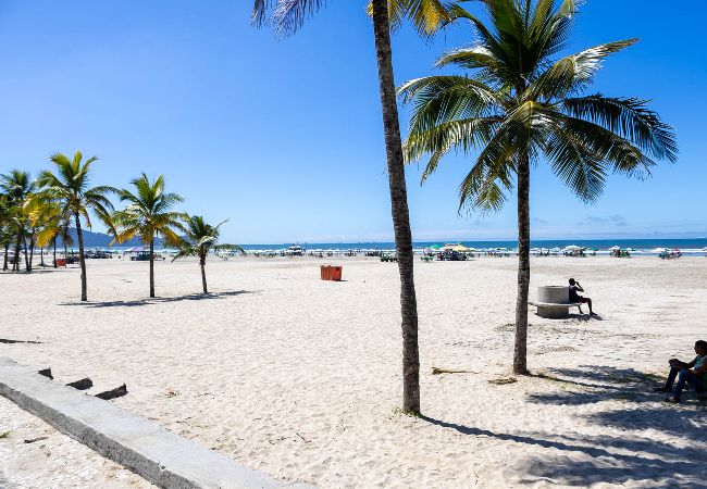 Apartamento em Praia Grande - Apto confortável a 170m da Praia Vila Tupi Apartamento em Praia Grande - Apto confortável a 170m da Praia Vila Tupi