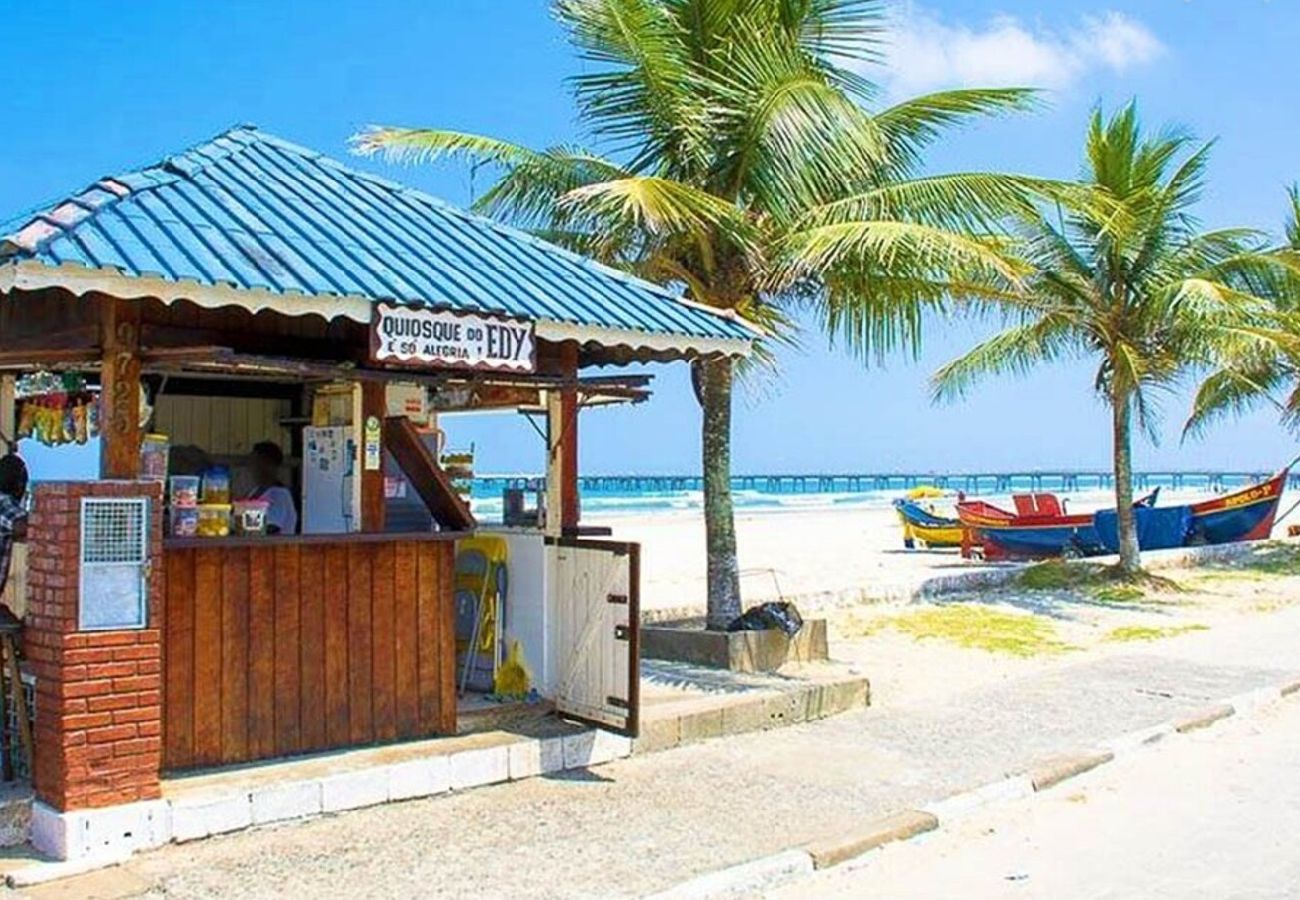 Casa em Mongaguá - Casa a 600m do mar com garagem e pet friendly Casa em Mongaguá - Casa a 600m do mar com garagem e pet friendly