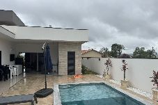 Casa em Pardinho - Titulo Provisorio