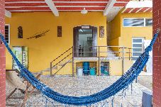 Casa em Extrema - Chácara com piscina ideal para grupos em Toledo