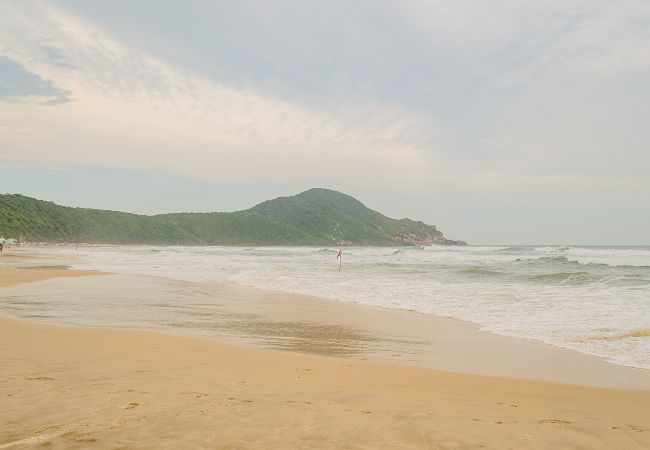 Casa em Imbituba - Casa aconchegante c wi-fi entre a natureza e o mar Casa em Imbituba - Casa aconchegante c wi-fi entre a natureza e o mar