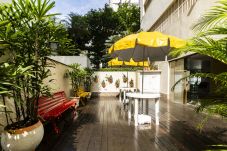 Apartamento em Guarujá - Apto Top Pitangueiras no melhor ponto do Guarujá