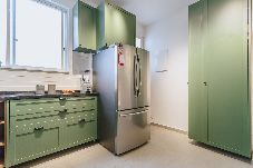 Apartamento em Teresópolis - Apto bem equipado c WiFi,lareira e boa localização