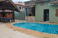 Casa em Bertioga - Casa c piscina, churrasq, Pet Friendly em Bertioga