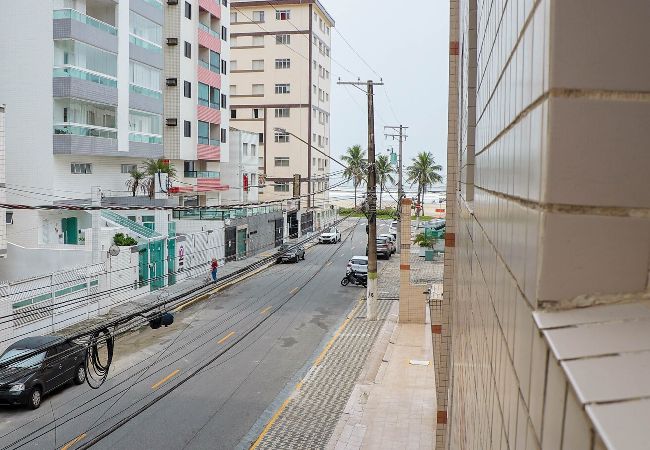 Apartamento em Praia Grande - Apto c garagem, ótima localização à 80m da Praia Apartamento em Praia Grande - Apto c garagem, ótima localização à 80m da Praia