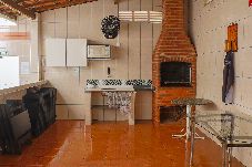 Apartamento em Praia Grande - Apartamento aconchegante c garagem a 80m da Praia