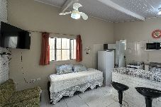 Casa em Caraguatatuba - Casa confortável, bem equipada com Wi-Fi e garagem