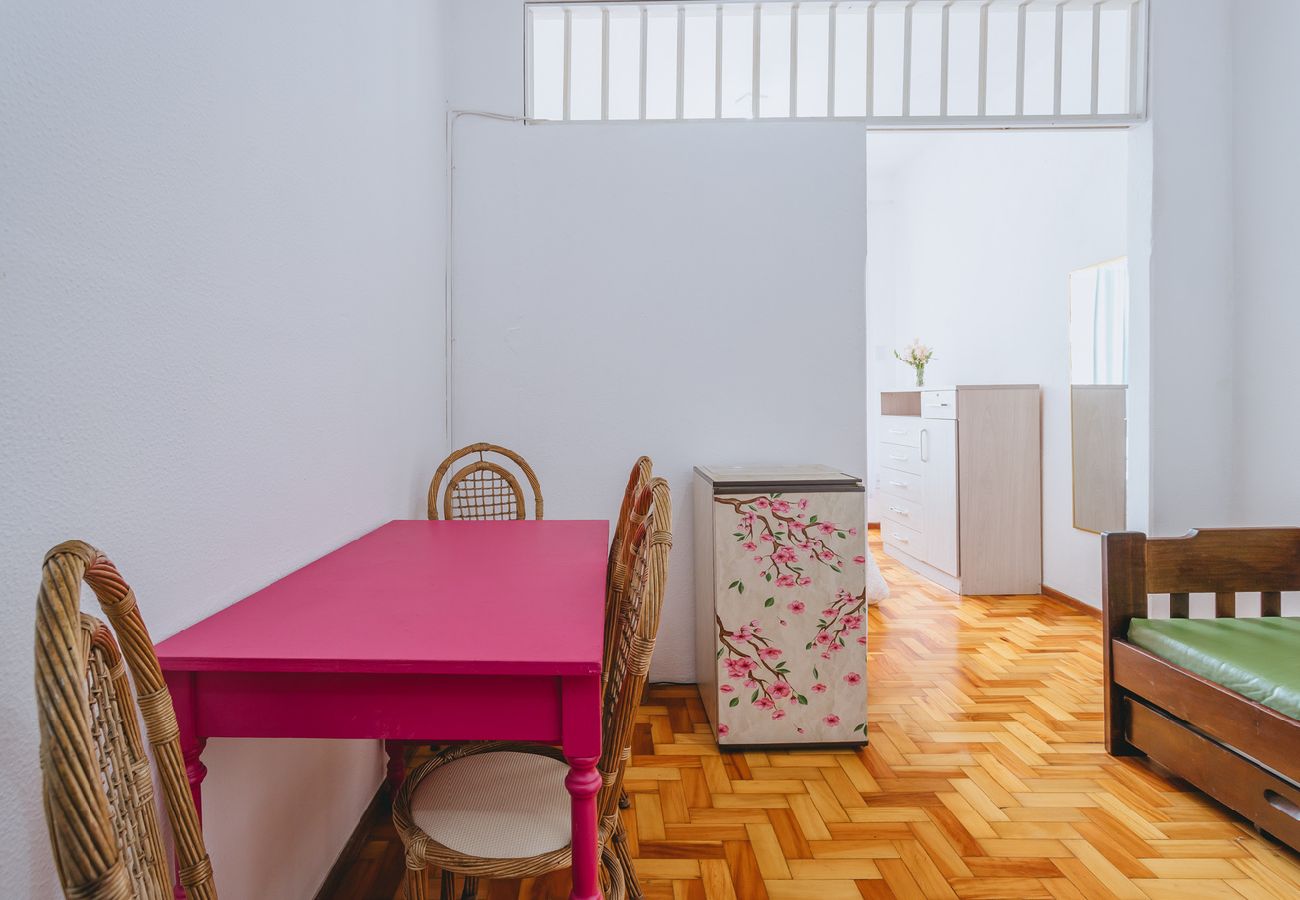 Apartamento em Teresópolis - Apto confortável, ótima localização e pet friendly Apartamento em Teresópolis - Apto confortável, ótima localização e pet friendly