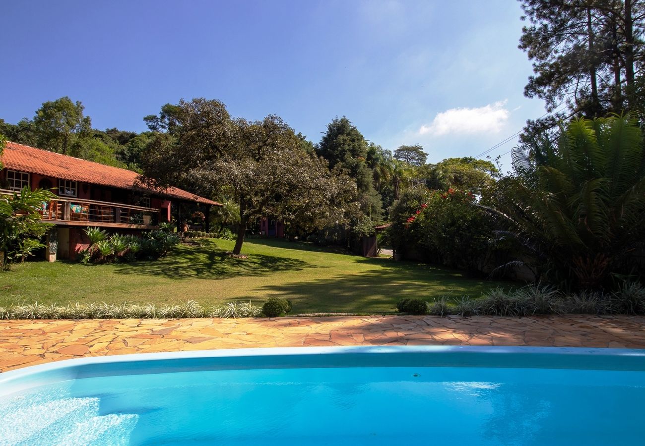 Casa em Santana de Parnaíba - Casa de campo com lazer completo e bem equipada Casa em Santana de Parnaíba - Casa de campo com lazer completo e bem equipada