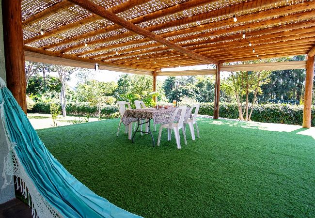 Casa em Bragança Paulista - Incrível chácara com lazer completo,WiFi e piscina Casa em Bragança Paulista - Incrível chácara com lazer completo,WiFi e piscina