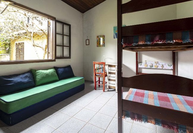 Casa em São Sebastião - Casa com piscina a 500m da Praia de Boiçucanga Casa em São Sebastião - Casa com piscina a 500m da Praia de Boiçucanga