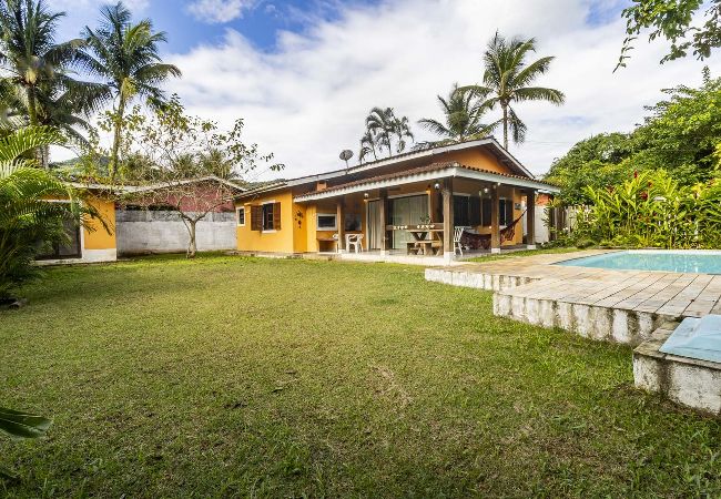 Casa em São Sebastião - Casa com piscina a 500m da Praia de Boiçucanga Casa em São Sebastião - Casa com piscina a 500m da Praia de Boiçucanga