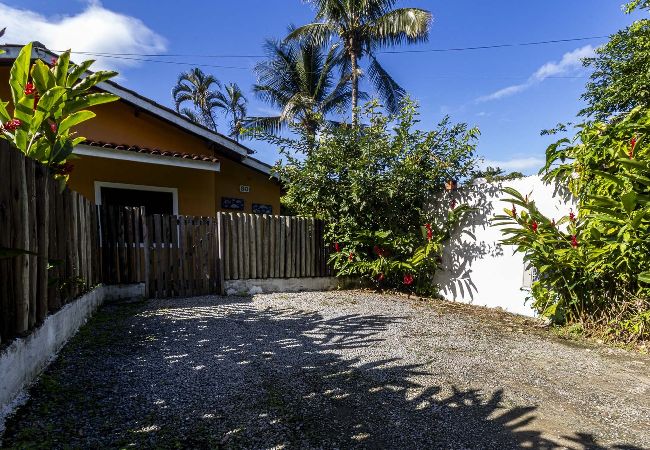 Casa em São Sebastião - Casa com piscina a 500m da Praia de Boiçucanga Casa em São Sebastião - Casa com piscina a 500m da Praia de Boiçucanga