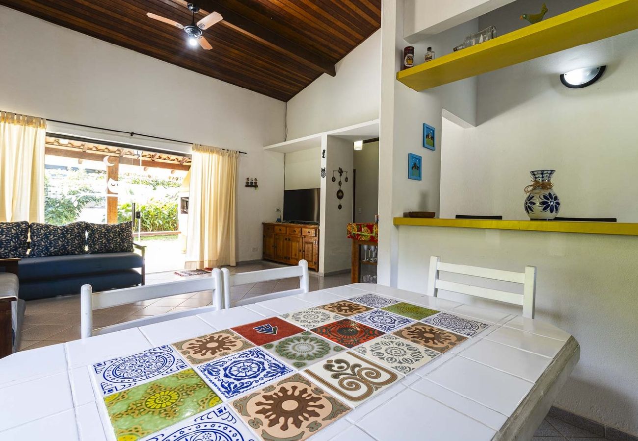 Casa em São Sebastião - Casa com piscina a 500m da Praia de Boiçucanga Casa em São Sebastião - Casa com piscina a 500m da Praia de Boiçucanga