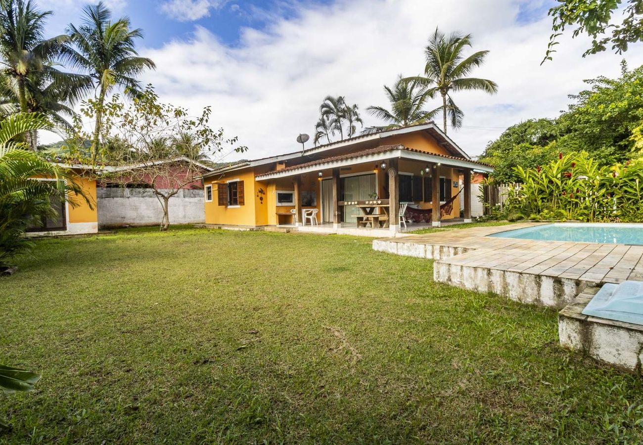 Casa em São Sebastião - Casa com piscina a 500m da Praia de Boiçucanga Casa em São Sebastião - Casa com piscina a 500m da Praia de Boiçucanga
