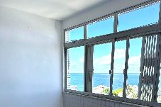 Apartamento em Salvador - Apto aconchegante c ótima localização, 300m do mar