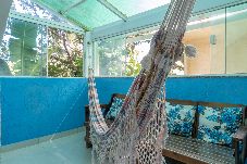 Apartamento em Rio das Ostras - Apto com Wi-Fi a 950m da Praia da Tartaruga