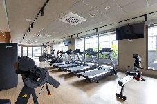 Apartamento em São Paulo - Studio c/ piscina, Wi-Fi e ar na Vila Gomes Cardim