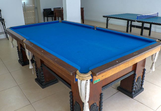 Apartamento em Guarujá - Apto acolhedor a 350m do mar c vaga, pet friendly Apartamento em Guarujá - Apto acolhedor a 350m do mar c vaga, pet friendly