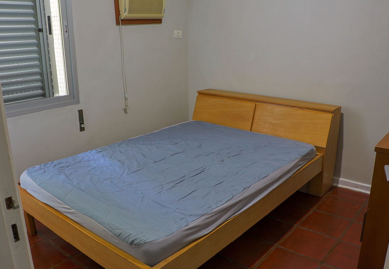 Apartamento em Guarujá - Apto acolhedor a 350m do mar c vaga, pet friendly Apartamento em Guarujá - Apto acolhedor a 350m do mar c vaga, pet friendly