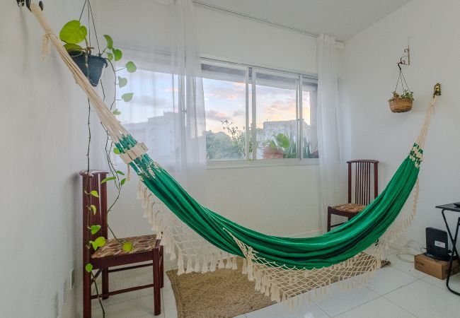 Apartamento em Salvador - Apto pet friendly c/ garagem em Rio Vermelho Apartamento em Salvador - Apto pet friendly c/ garagem em Rio Vermelho