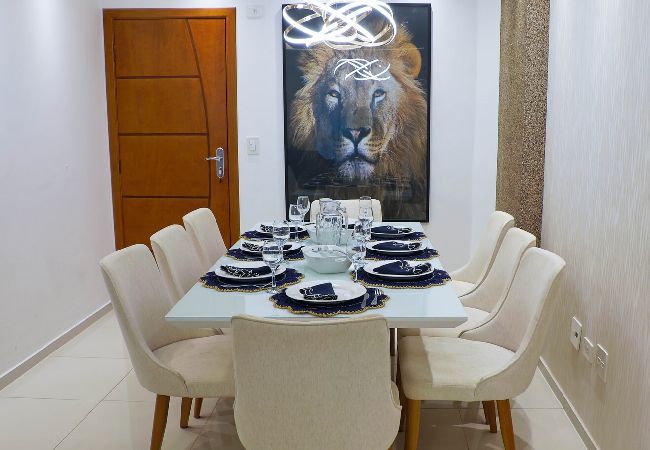 Apartamento em Praia Grande - Apto c wifi, churrasq, pet friendly a 120m do mar Apartamento em Praia Grande - Apto c wifi, churrasq, pet friendly a 120m do mar