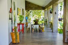 Casa em Benevides - Casa c Wifi, churrasq, pisc, redário, Pet friendly