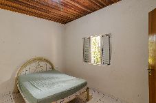 Casa em Suzano - Chácara c wifi, churrasq, pisc, lazer,pet friendly