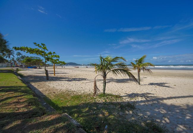 Apartamento em Guarujá - Apto na Enseada Ar-condicionado Garagem Pet Apartamento em Guarujá - Apto na Enseada Ar-condicionado Garagem Pet