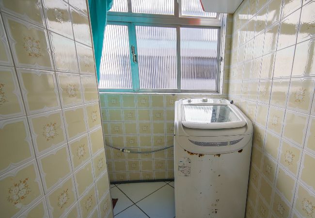 Apartamento em Guarujá - Apto na Enseada Ar-condicionado Garagem Pet Apartamento em Guarujá - Apto na Enseada Ar-condicionado Garagem Pet