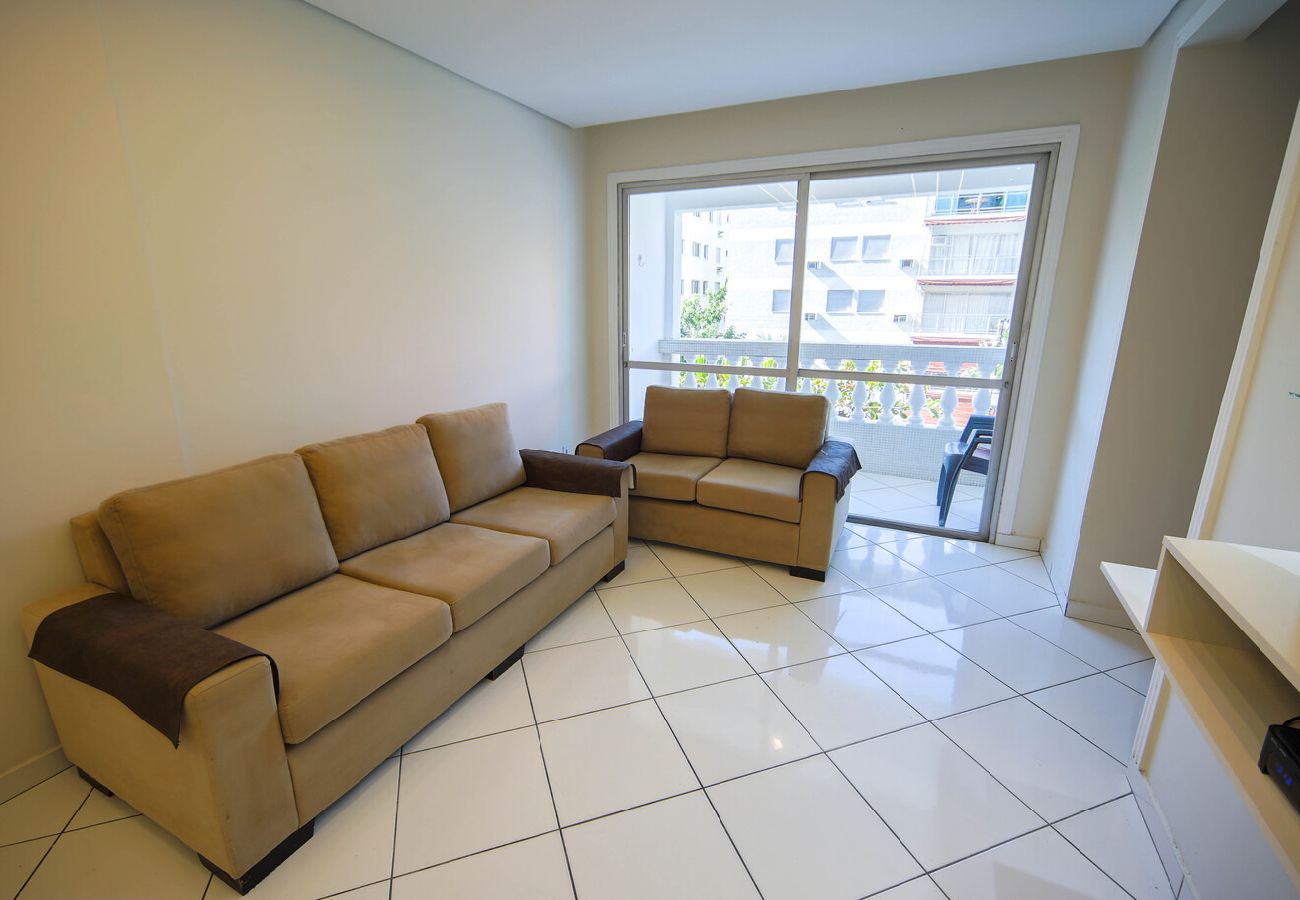 Apartamento em Guarujá - Apto na Enseada Ar-condicionado Garagem Pet Apartamento em Guarujá - Apto na Enseada Ar-condicionado Garagem Pet