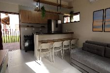 Casa em Santo Amaro - Casa com Wi-Fi e lazer completo perto das dunas