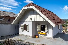 Casa em Campos do Jordão - Casa com lareira, Wi-Fi e varanda com vista