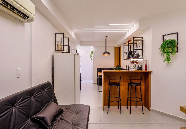 Apartamento em Rio de Janeiro - Studio completo c/ Wi-Fi e varanda no Centro Apartamento em Rio de Janeiro - Studio completo c/ Wi-Fi e varanda no Centro