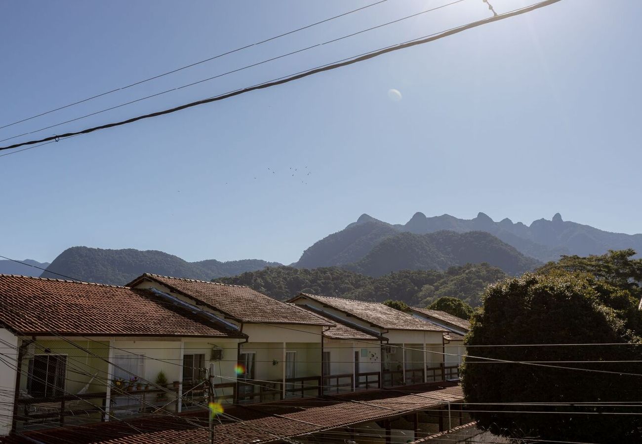 Apartamento em Angra dos Reis - Apto c/ Wi-fi, garagem e vista das montanhas Apartamento em Angra dos Reis - Apto c/ Wi-fi, garagem e vista das montanhas